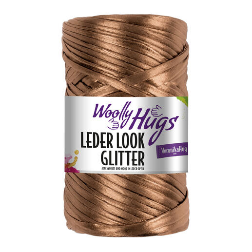 Braunes Glanzgarn 'Leder Look Glitter' von Woolly Hugs in einem Knäuel