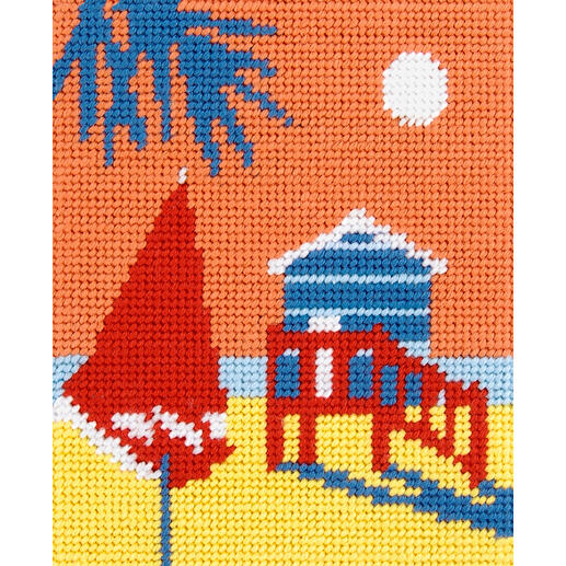 Gobelinbild eines Strandhauses mit rotem Sonnenschirm und blauer Palme.