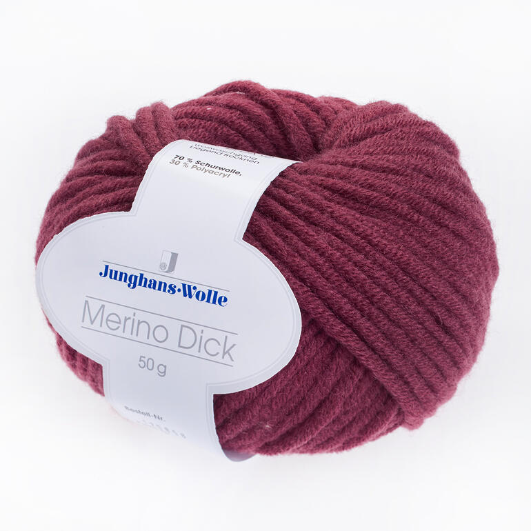 Merino Dick von Junghans-Wolle, rotfarbene Wollkugel