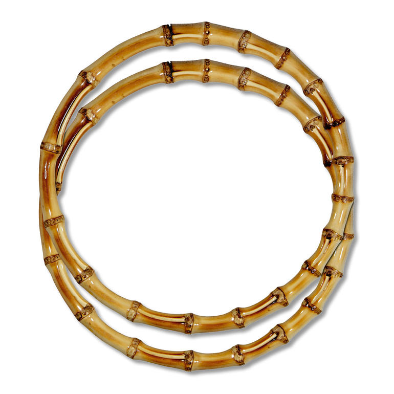 Bambus-Taschengriffe Keiko in zwei ovalen, ineinander liegenden Formen.