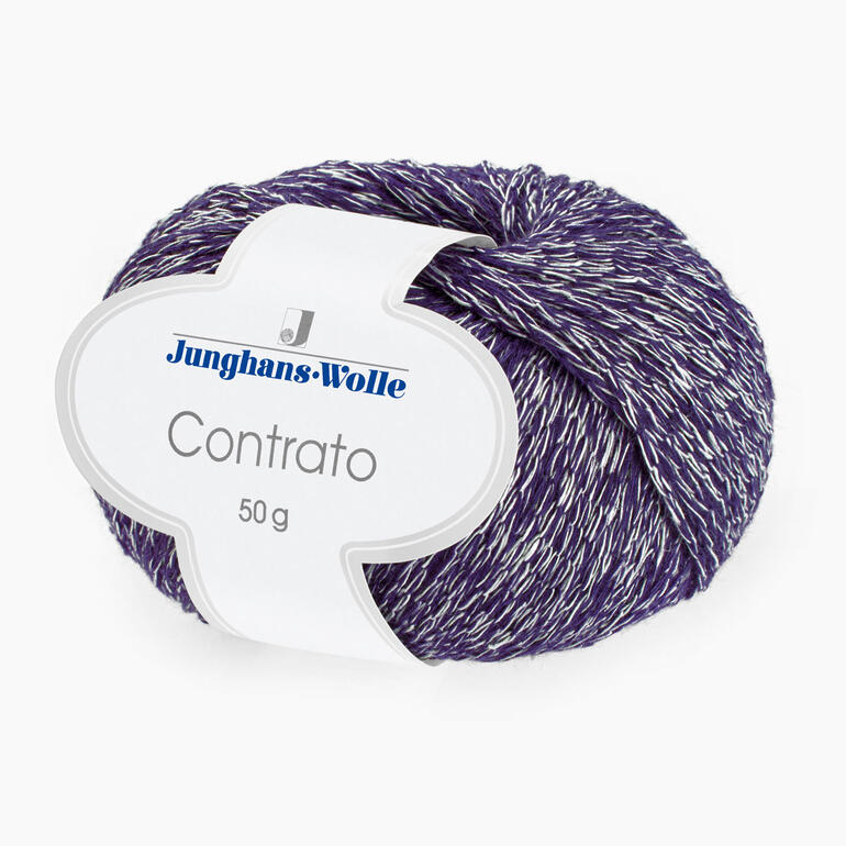 Schwarzblaues Garn von Junghans-Wolle in einem runden Knäuel