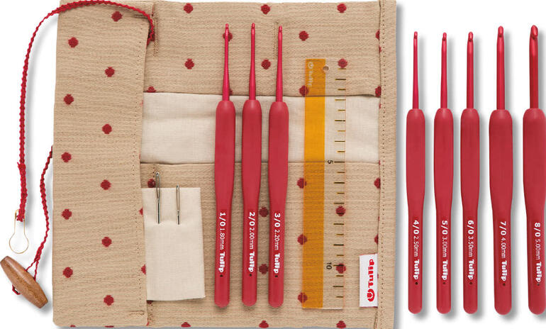 Set von Tulip Etimo Häkelnadeln mit Softgriff in einer praktischen Hülle