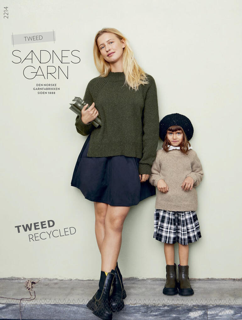 Heft 2214 Tweed mit einem Modell und einem Kind in klamotten aus Sandnes Garn auf hellgrünem Hintergrund.