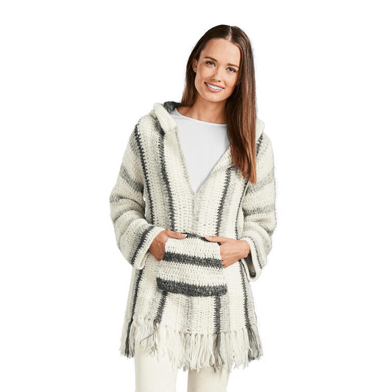 Häkelpullover aus Palazzo in Grau mit Kapuze, lässiges Modell.